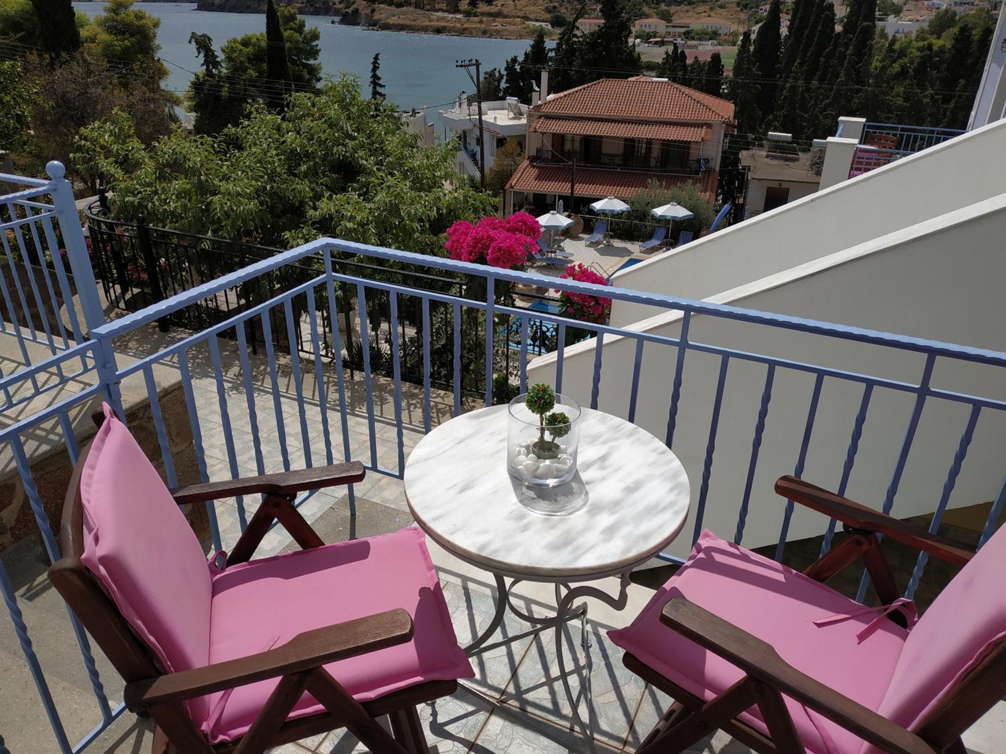Ktm Sunny Villas Poros Town Oda fotoğraf