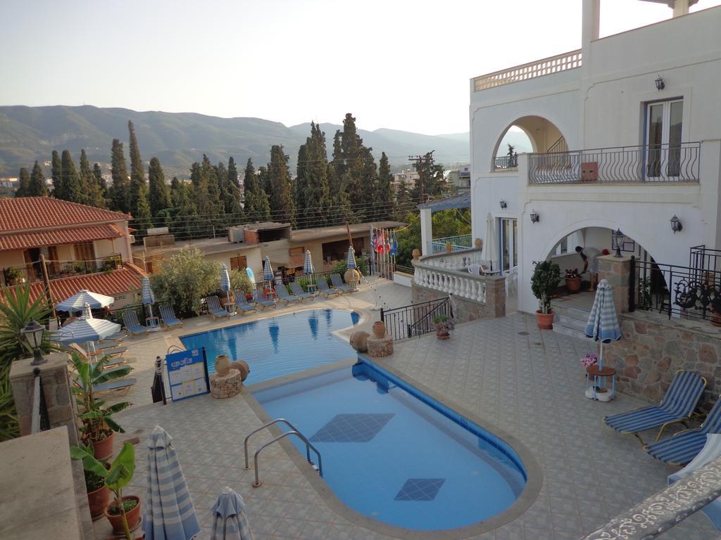Ktm Sunny Villas Poros Town Dış mekan fotoğraf